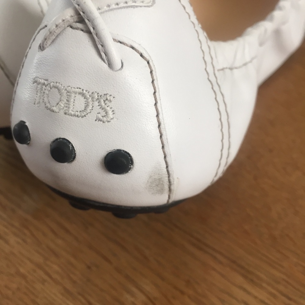 Tod’s White Ballet Square Toe Ballet Leather Flat - Picture 9 of 10
